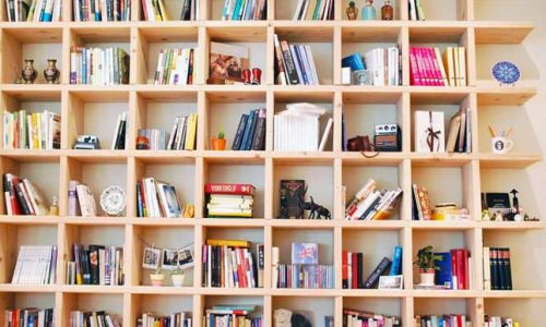 Libreria; distanza ripiani libreria; libreria componibile; librerie per soggiorno
