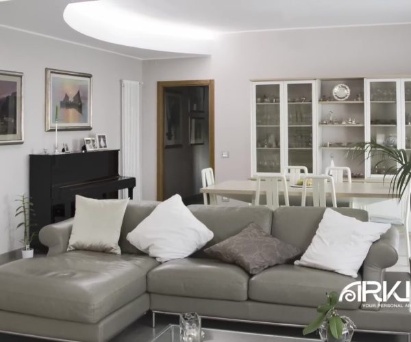 Ristrutturazione di una casa sobria